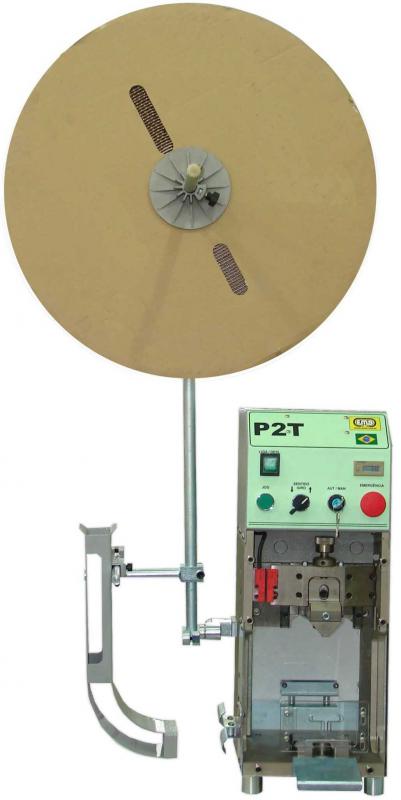 Máquina de crimpar cabos